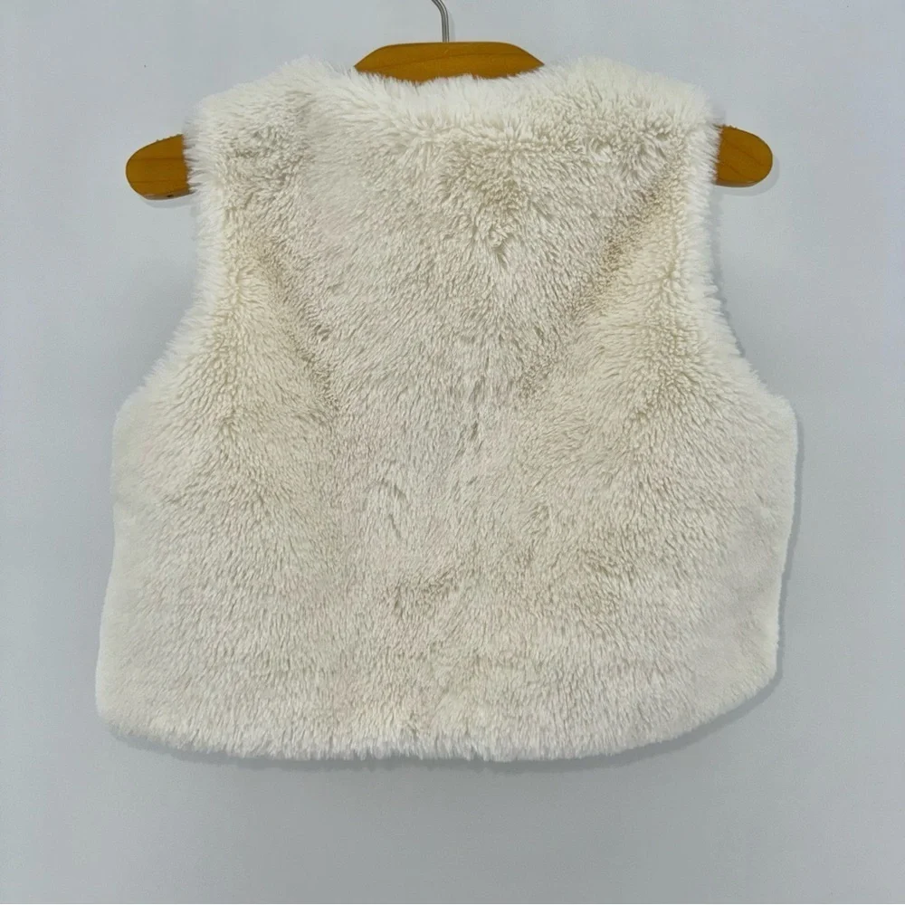 Baby Gap Toddler Cream Faux Fur Vest